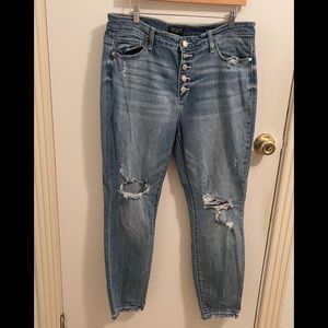 Judy Blue Distressed 13